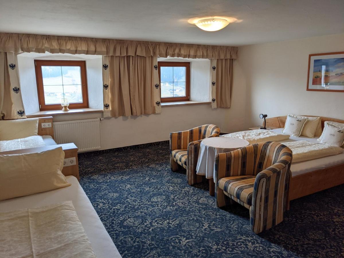 Jedlerhof Apartment *